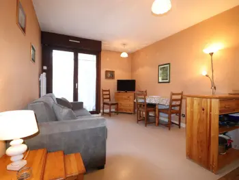 Appartamento a Annecy,Appartement cosy à 5min du lac Albigny, proche commerces, parking inclus, animaux admis FR-1-432-17 N°906324