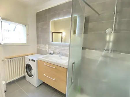 T2 rénové proche plage d'Annecy avec parking et animaux admis - Photo 6