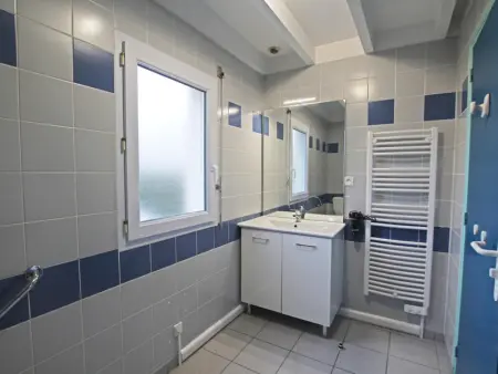 Gîte en village près de la mer, animaux admis, parking - Photo 9