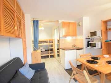 Location Appartement à Bernex,Studio entre village et station FR-1-498-90 N°906488