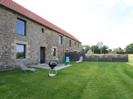 Maison de plain-pied avec jardin privatif, proche de Granville - Photo 5