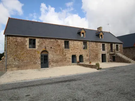 Maison de plain-pied avec jardin privatif, proche de Granville - Photo 13