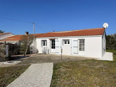 Maison à Saint Gilles Croix de Vie, Maison 3 pièces avec jardin clos, terrasse, et équipements à 1,9 km de la plage - 6 couchages - L863662