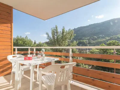 Appartement à Briançon, Charmant 2 pièces avec balcon proche télécabine à Briançon - N°906738