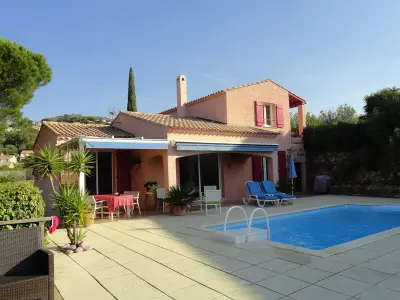 Villa à Le Lavandou, Villa avec piscine privée au Lavandou - L863799