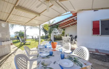 Location Maison 11 personnes à Ricadi - Photo 1