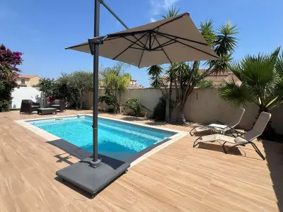 Villa à Le Grau du Roi, Villa à Port Camargue : piscine privée, jardin, clim, Wi-Fi, parking, proche plage et casino - L863862