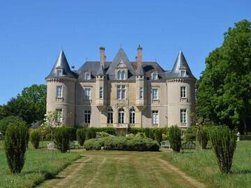 Location Sarthe, Gite à Vallon sur Gée, Le Château de la Grange Moreau - N°863867