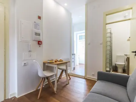Appartement Charmant à Lisbonne - Proche du Campo de Ourique - Photo 2
