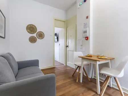 Appartement Charmant à Lisbonne - Proche du Campo de Ourique - Photo 12