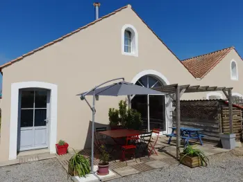 Casa a Notre Dame de Monts,Maison rénovée de 112m², 4 chambres, à 800m des plages, avec jardin, proche commerces.  FR-1-540-188 N°863920