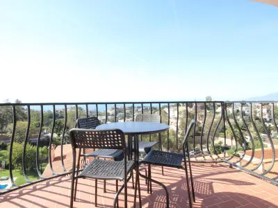 Appartement à Málaga, Magnifique appartement à Malaga avec piscine, jardin, parking, terrasse et vue sur la mer - L906894