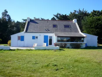 Haus in Le Palais,Maison à 200 m de la plage avec vue mer, terrasse, jardin, Wifi FR-1-418-4 N°864033