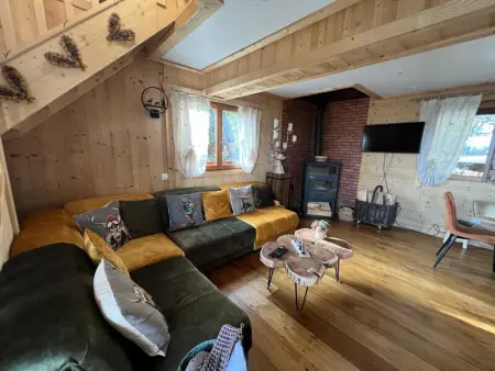 Joli chalet au calme avec poêle à bois, 4 chambres et cuisine équipée - Photo 2