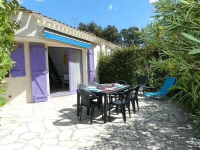 LOCATION MAZET 6 PERS.PISCINE.  WI-FI. CLIM MOBILE SEJOUR. LA LONDE, Appartement 6 personnes à La Londe les Maures FR-1-713-60