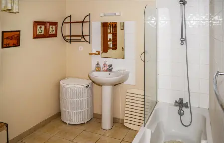 Location Maison 8 personnes à Savigne sous le Lude - Photo 14