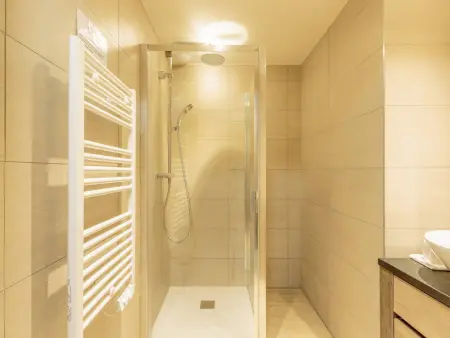 Duplex cosy avec piscine et spa, pied des pistes - Photo 9