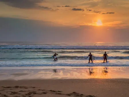 Villa Mitoyenne avec Jardin, Proche Plage à Seignosse, Piscine, Parking Privé et Wifi - Photo 17