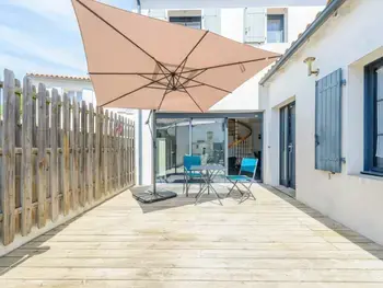 Casa a Angoulins,Maison Angoulins: 6 Pers, Mer à 150m, WIFI, Terrasse, Équipée Bébé FR-1-535-45 N°864511