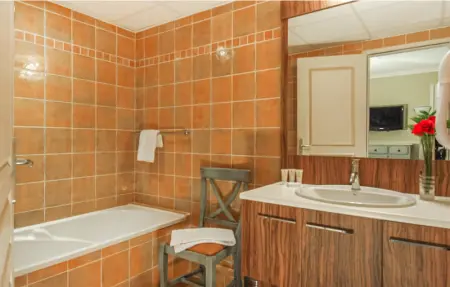 Location Appartement 6 personnes à Callian - Photo 10