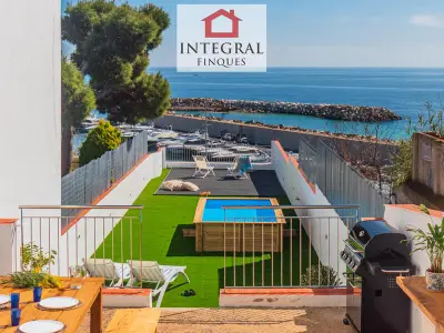 Appartement à Palamós, Maison Familiale avec Terrasse, Patio et Piscine Privée - Près Plage et Commerces - N°907444