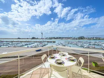 Appartamento a Étel,Étel - Duplex 3 pièces avec Piscine et Tennis à 600m de la Plage FR-1-479-146 N°907473