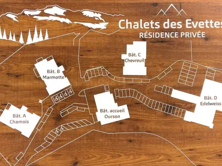 Charmant appartement au pied des pistes avec piscine et parking - Photo 28