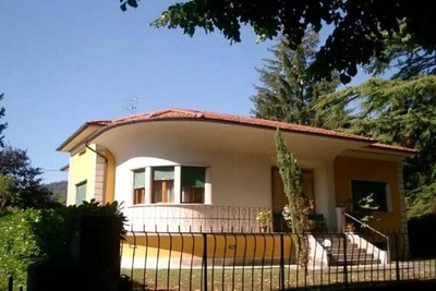 Villino Moscardini, Villa 5 personnes à Barga IT-55051-07