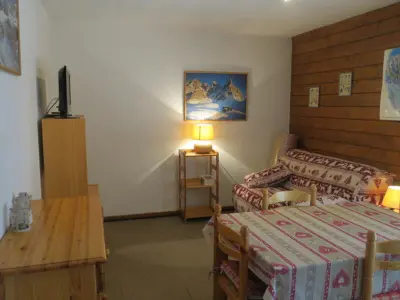 Appartement à Châtel, Studio cosy pour 4 personnes avec balcon, à 300m du télésiège de Barbossine à Châtel - L944225