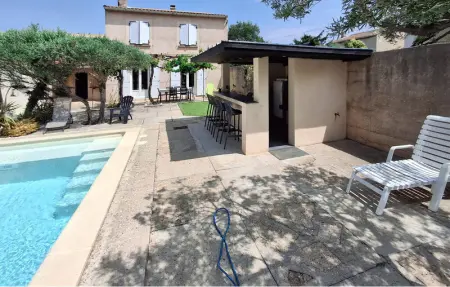 Location Maison 6 personnes à Sorgues - Photo 1