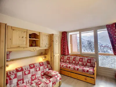 Appartement à Les Menuires, Beau 2 pièces rénové 4 pers, exposé sud, pied des pistes - L958050