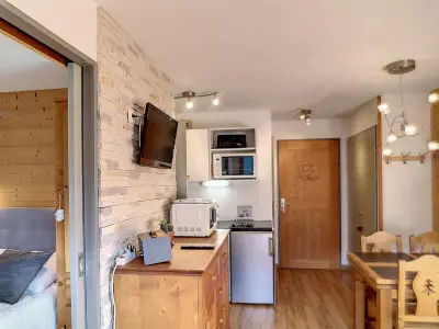 Appartement à Les Menuires, Appartement Confort 1 chambre, ski aux pieds, balcon, Wi-Fi, parking - L907732