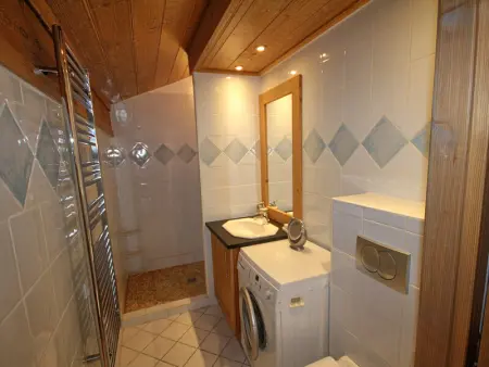 Superbe Duplex 4 pièces avec garage, 2 salles de bains, proche télécabine, WiFi - Photo 11