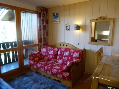 Appartement à Courchevel 1550, Appartement 5 personnes à 50m des pistes avec balcon, parking et option Wi-Fi - L907792