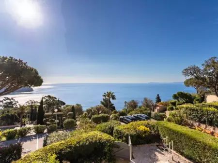 Appartement calme avec piscine et parking, proche plage, pour 4 personnes au Rayol-Canadel - Photo 20