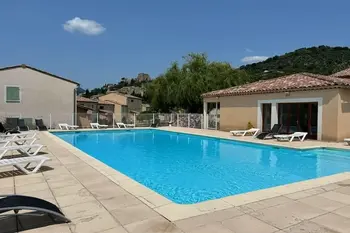 Appartement à Montbrun les Bains,Résidence Les Sources - Montbrun-les-Bains // Apt T2 - 4 pers 2P4 FR-26570-4802 N°907906