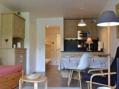 Appartement à Méribel, Studio pour 4 personnes à Méribel - Centre avec balcon et parking privé - L907954