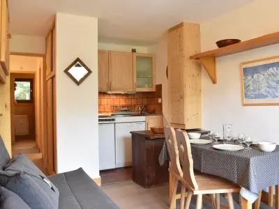 Appartement à Méribel, Charmant 2 pièces avec balcon, proche pistes et navette - Méribel, animaux acceptés, wifi inclus - L907987