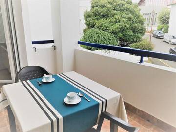 Location Appartement à Hendaye,Bien moderne avec balcon en centre ville FR-1-2-351 N°908018