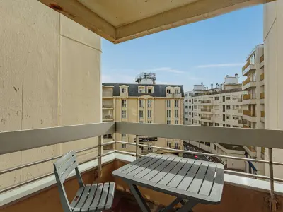 Appartement à Biarritz, Studio Front de Mer avec Piscine et Balcon à Biarritz - L908120