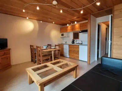 Appartement à Montgenèvre, Studio rénové avec balcon sud et parking, 4 personnes, Montgenèvre - L908146