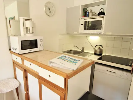 Appartement cosy avec piscine à 60m des pistes – 5 pers, parking privé, La Salle-les-Alpes. - Photo 9