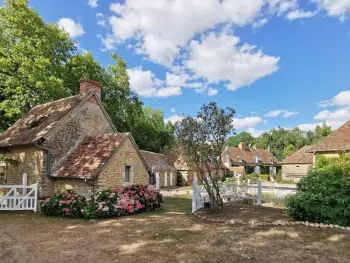 Gîte in Maresché,Petite maison de campagne avec piscine chauffée, tennis et nombreuses activités pour tous! FR-1-410-270 N°864965