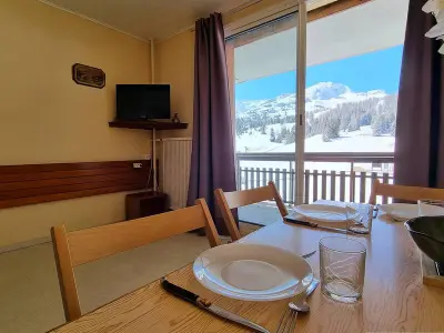 Appartement à Le Dévoluy, Studio confortable proche pistes, 4 personnes, Wifi, parking - L908331