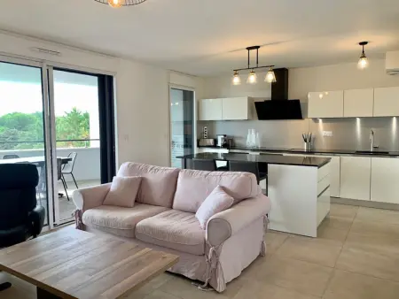 Appartement Standing avec Terrasse Vue Étang, 2 chambres et WIFI - Mèze - Photo 7