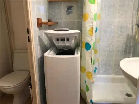 Pavillon T2 Mezzanine, 6 couchages, proche plage, terrasse, parking privé, TV, lave-linge - Photo 6