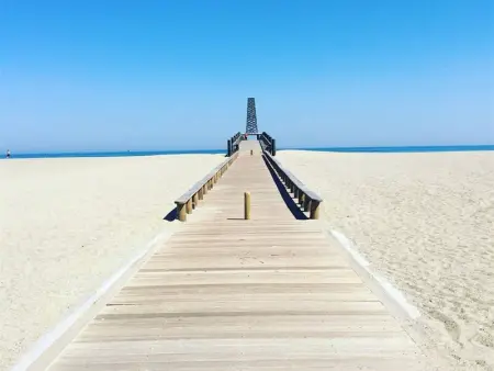 Pavillon T2 Mezzanine, 6 couchages, proche plage, terrasse, parking privé, TV, lave-linge - Photo 11