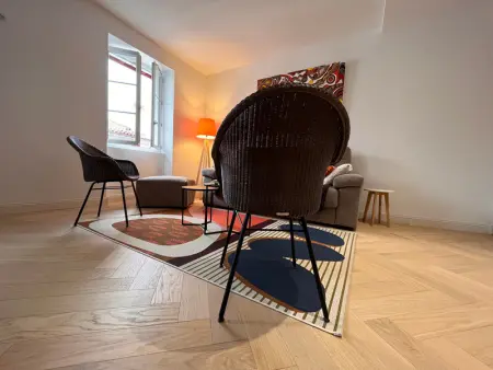 Appartement lumineux 3 pièces près des Halles et de la plage, wifi, clim, parkings proches - Photo 3