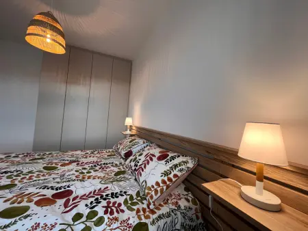 Appartement lumineux 3 pièces près des Halles et de la plage, wifi, clim, parkings proches - Photo 8