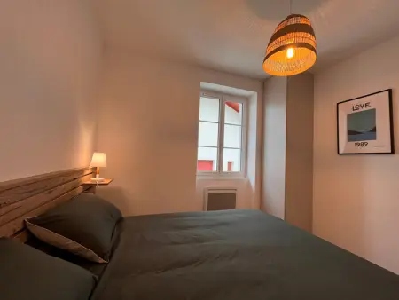 Appartement lumineux 3 pièces près des Halles et de la plage, wifi, clim, parkings proches - Photo 11